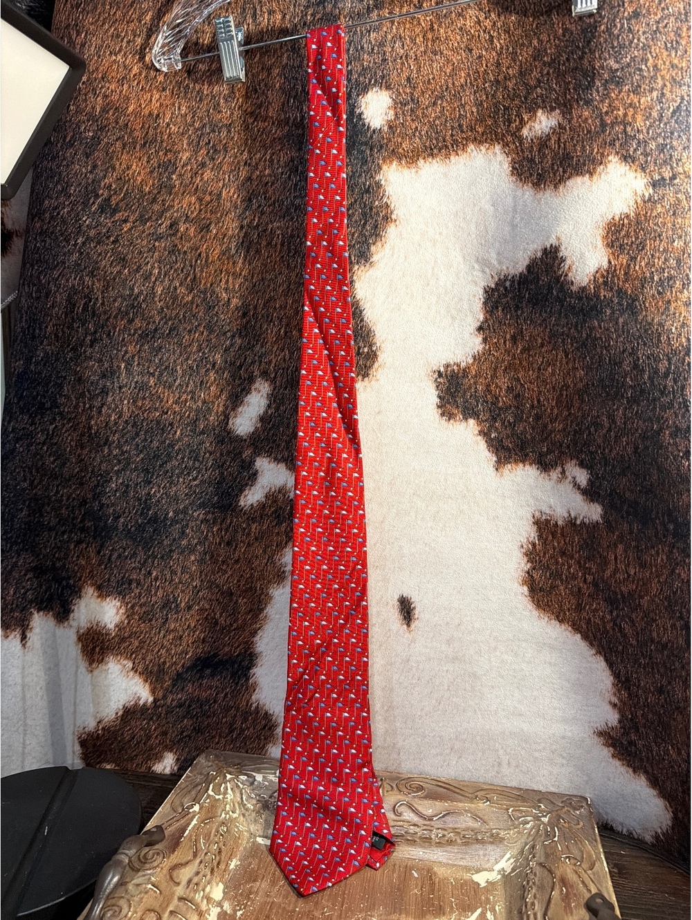 Brooks Brothers Red Golf Flag Pattern Silk Tie